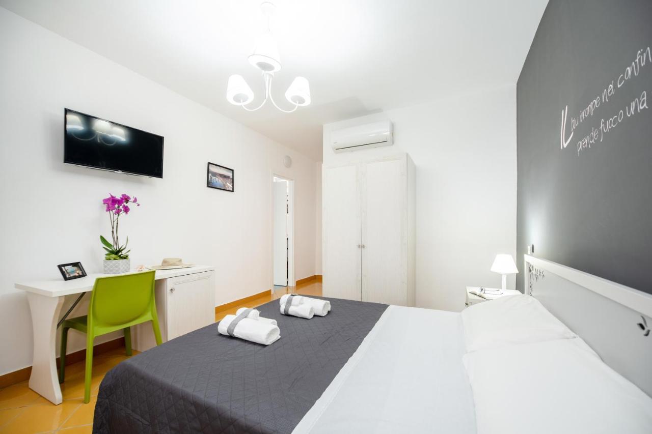 La Casa Del Pozzo Vecchio Bed & Breakfast Procida Eksteriør bilde