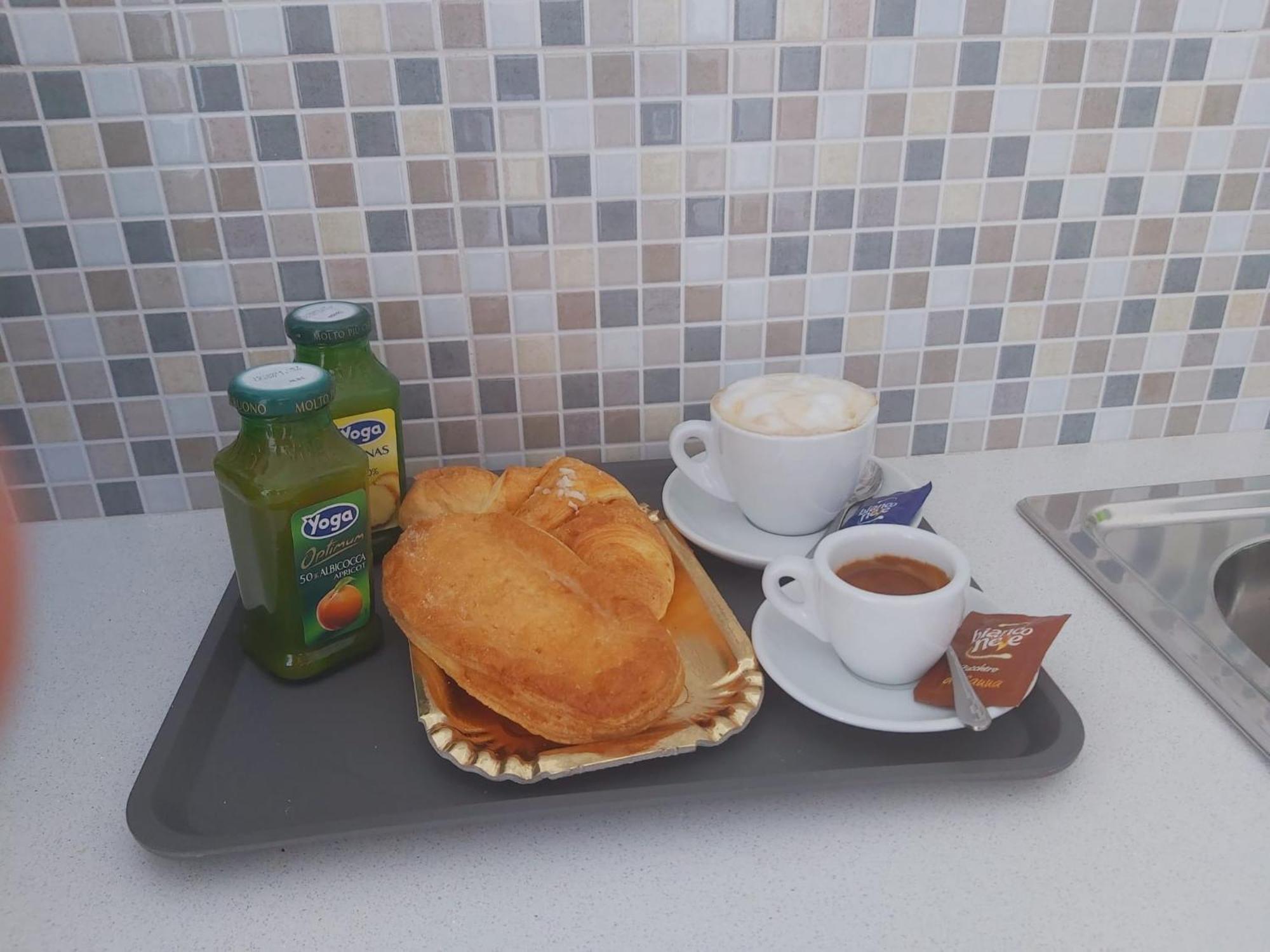 La Casa Del Pozzo Vecchio Bed & Breakfast Procida Eksteriør bilde